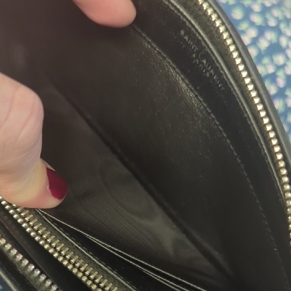 Saint Laurent Textured Black Wallet - Picture 16 of 16